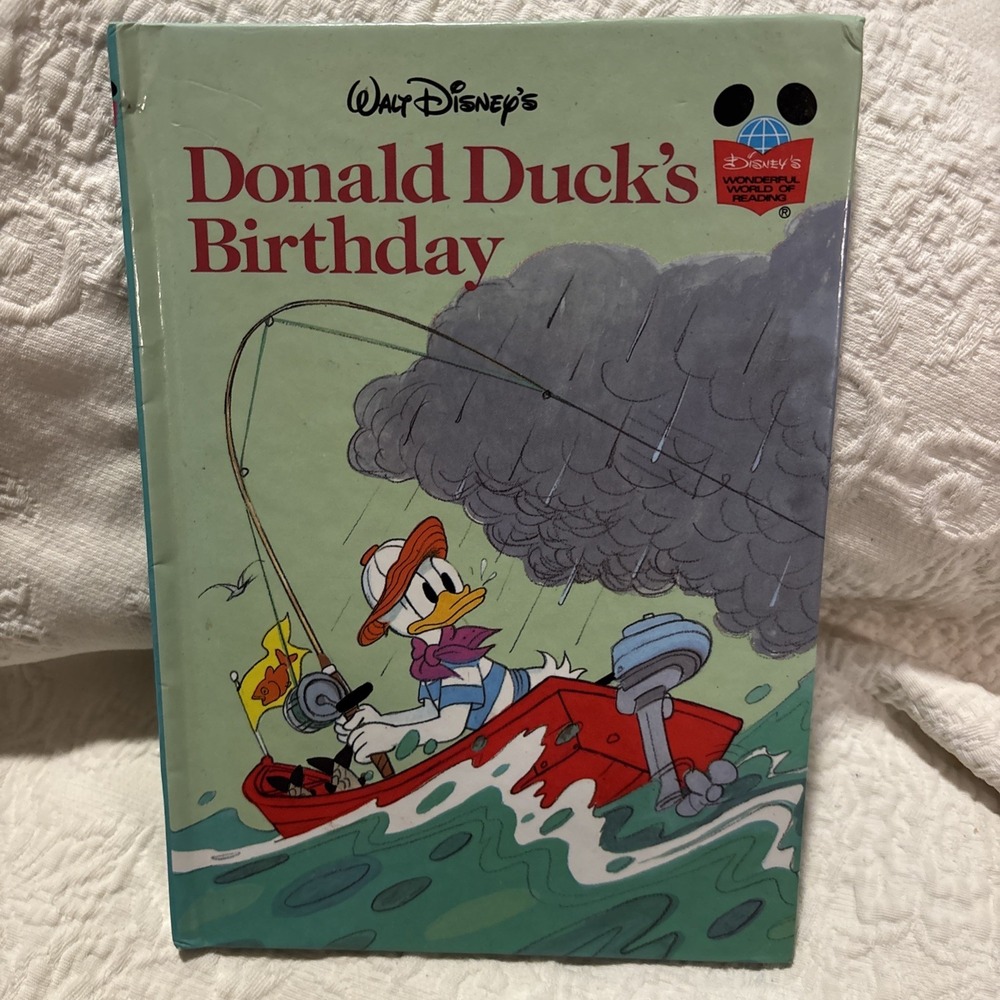 Donald Duck's Birthday by Walt Disney Book